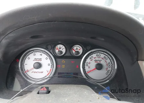 2008 Ford Focus Se/Ses z USA, uszkodzony, nr VIN 1FAHP33N58W249822